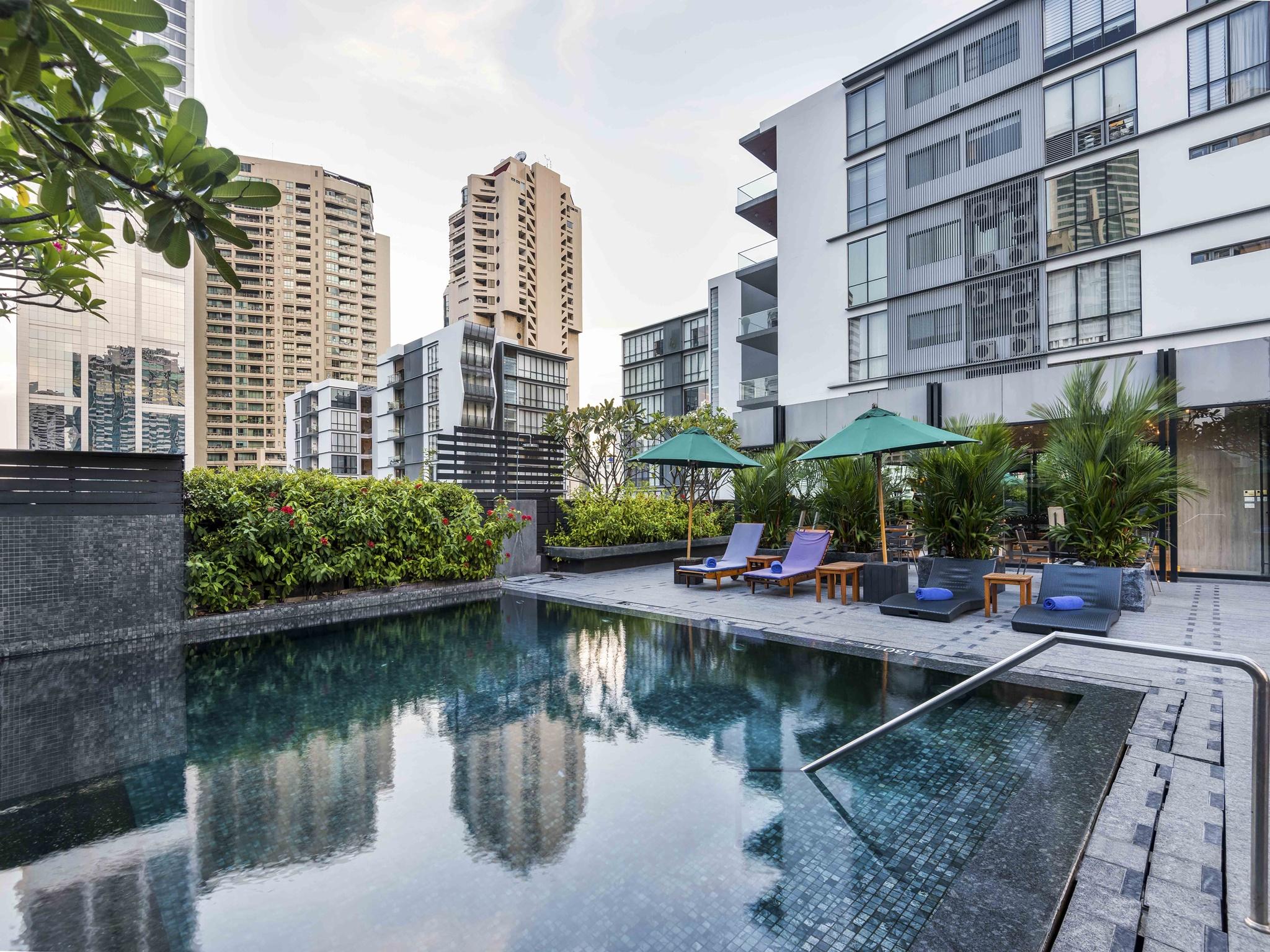 Maitria Hotel Sukhumvit 18 Bangkok - A Chatrium Collection Exterior foto