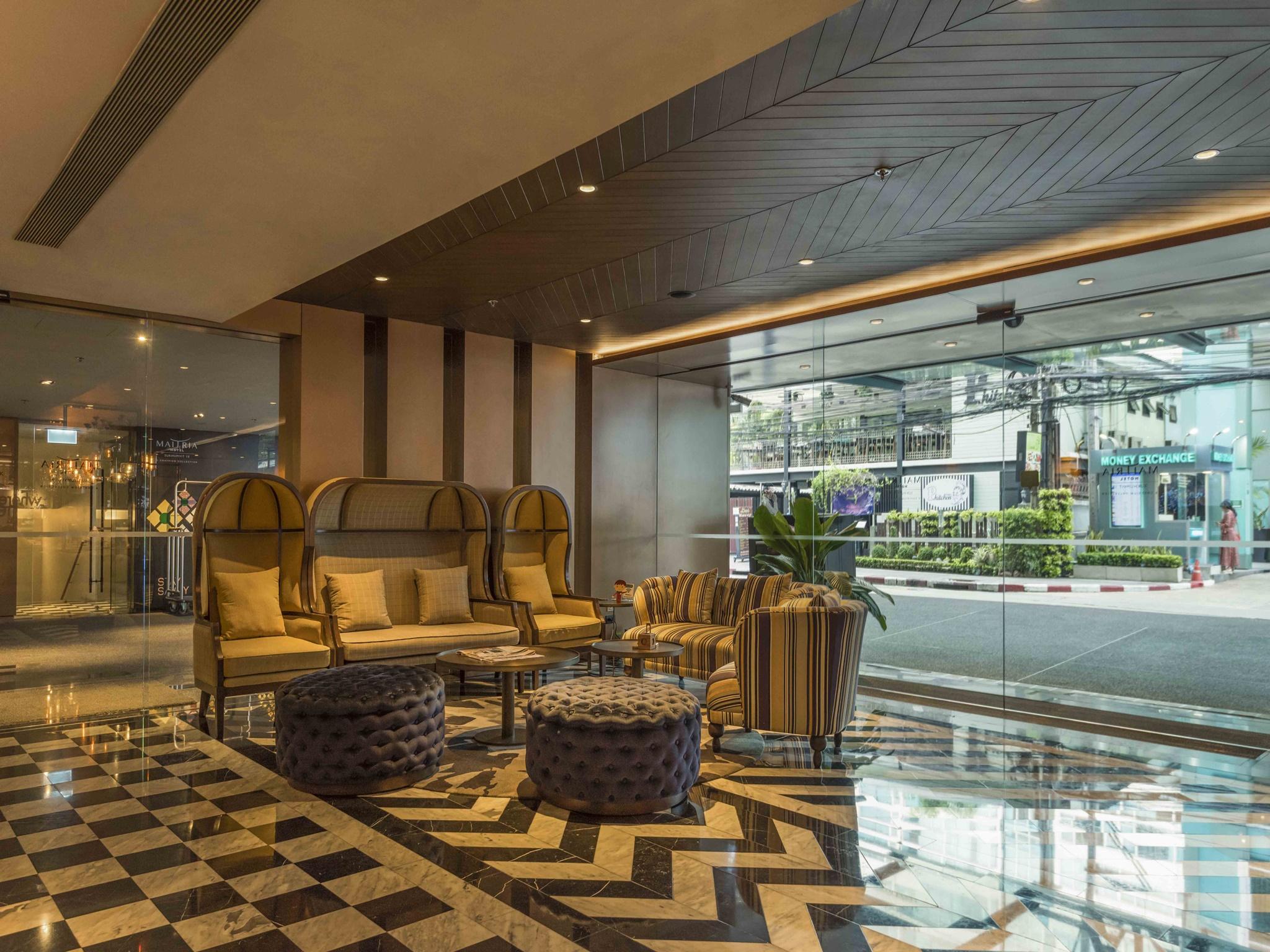 Maitria Hotel Sukhumvit 18 Bangkok - A Chatrium Collection Exterior foto
