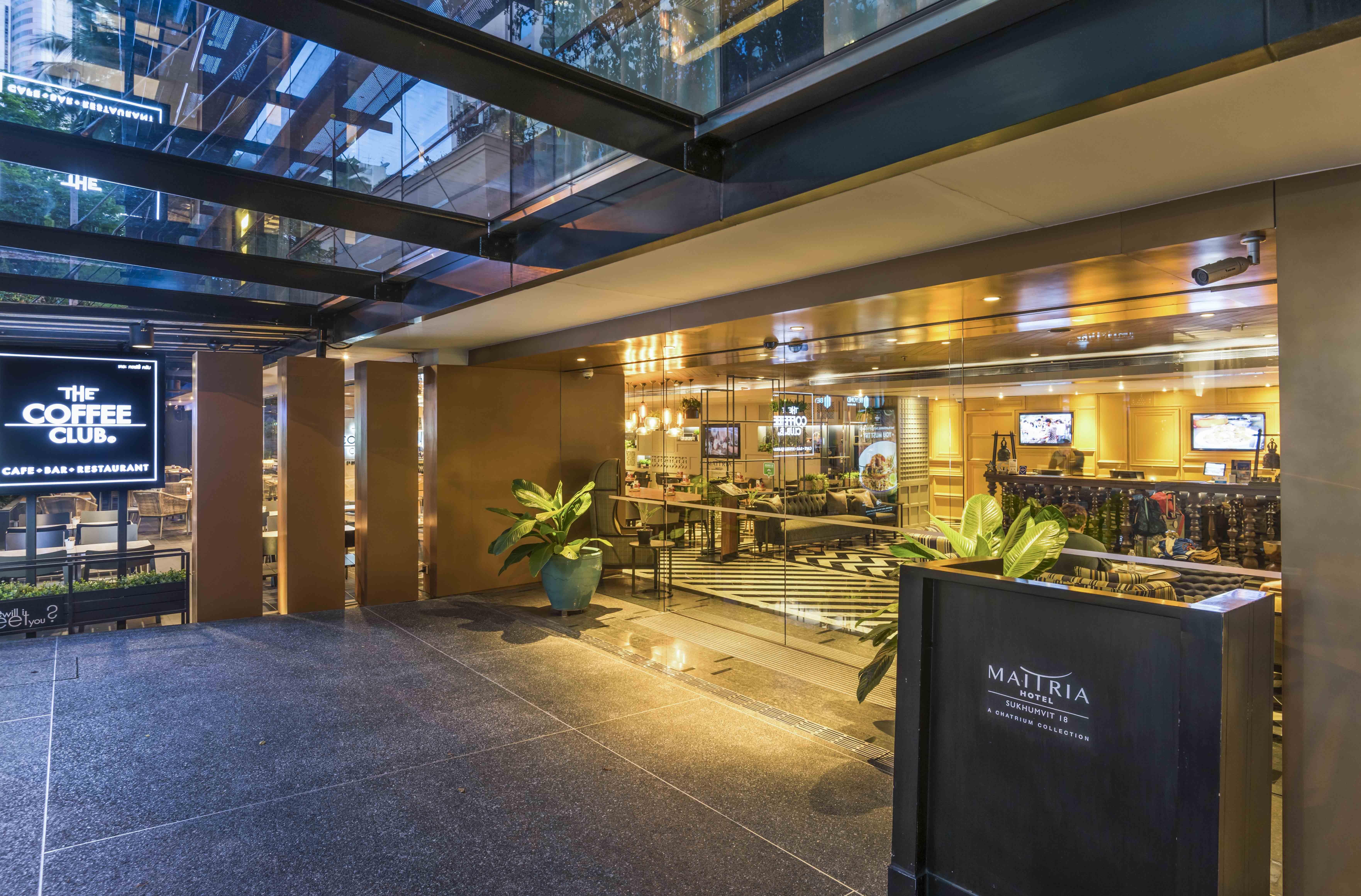 Maitria Hotel Sukhumvit 18 Bangkok - A Chatrium Collection Exterior foto