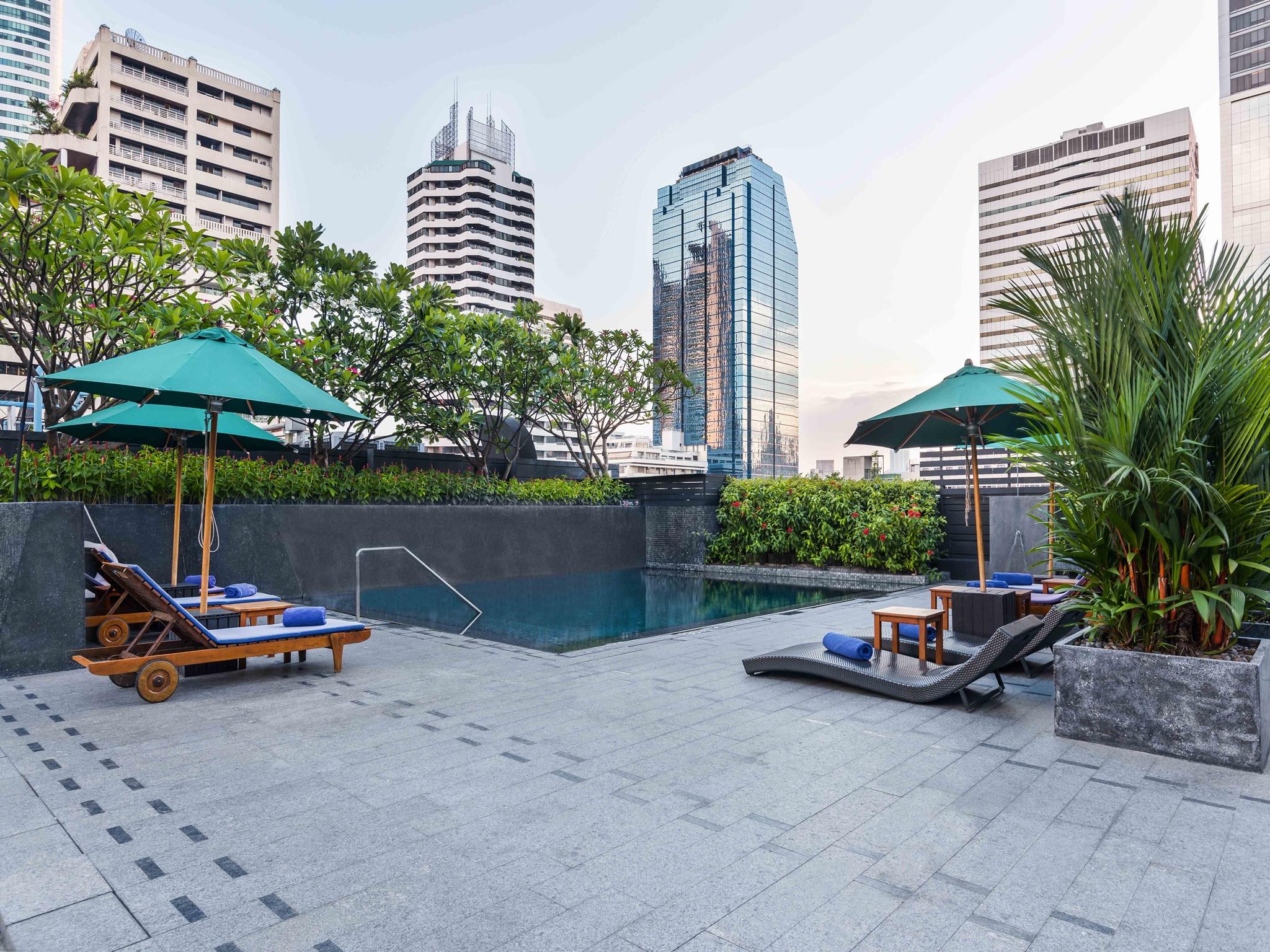 Maitria Hotel Sukhumvit 18 Bangkok - A Chatrium Collection Exterior foto