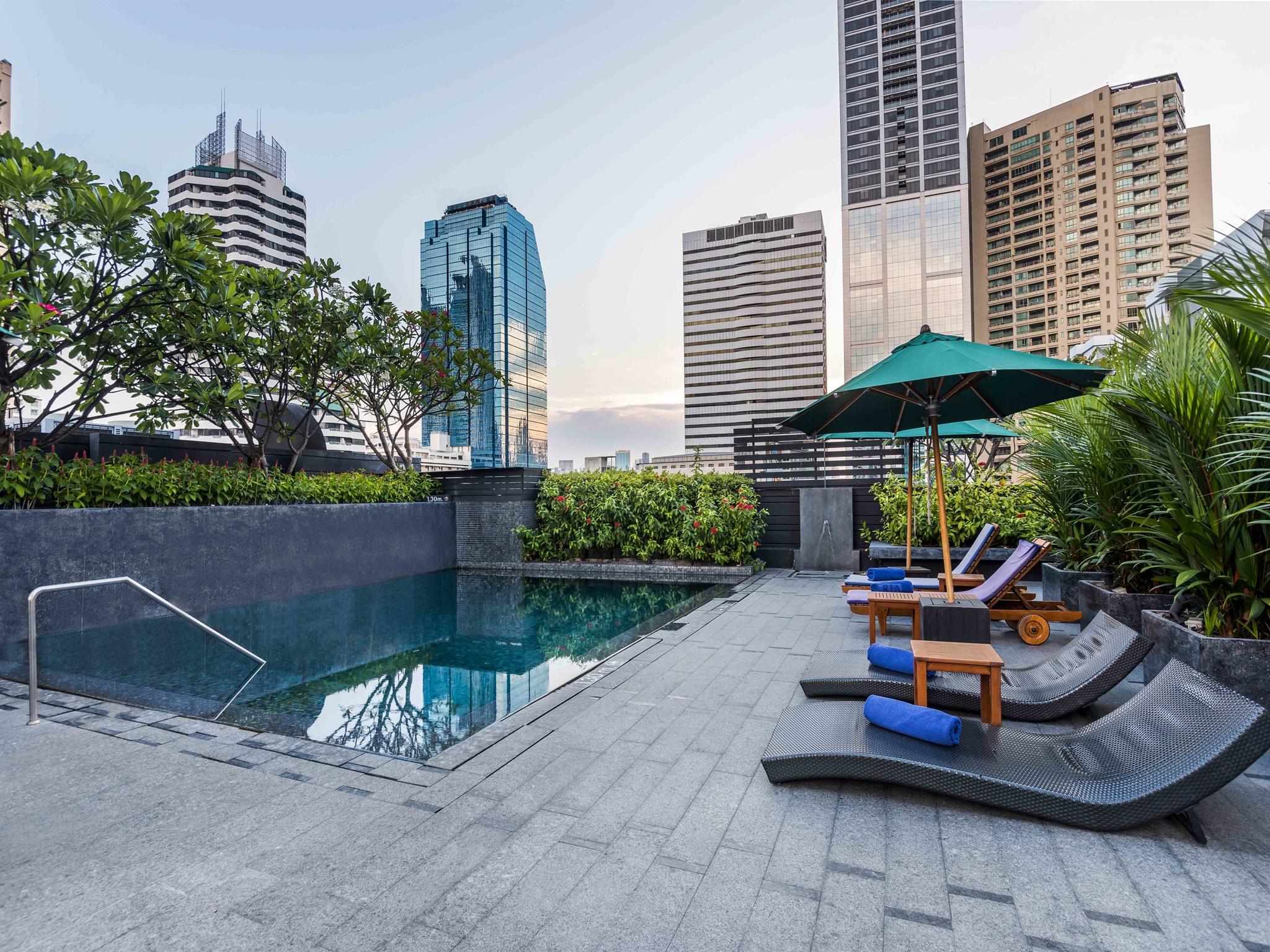 Maitria Hotel Sukhumvit 18 Bangkok - A Chatrium Collection Exterior foto